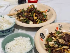 -何永光123鲜牛肉馆(1号店)