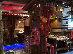 -老牌坊云南鱼豆花火锅(嵩山店)