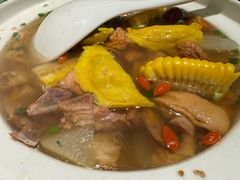 -江城小馆陕南妈妈菜·全球旅行餐厅(钟楼店)