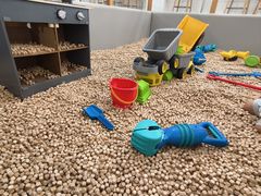 -龙格亲子游泳·水育早教运动中心(上虞钱江中心)