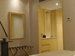 -上海新锦江大酒店