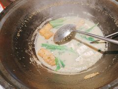 -陈大锅·岳阳鱼馆·地道岳阳菜(美食街店)