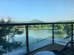 -上海佘山世茂艾美酒店
