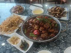 -八两八金·莱芜特色炒鸡(市南漳浦路店)