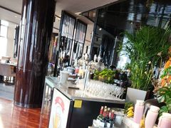 -唐拉雅秀酒店-西锦汇空中BBQ·思创餐厅