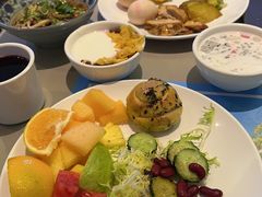 -海口鲁能希尔顿酒店-田园汇自助餐·三文鱼·海鲜