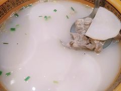 -富正毅三下锅·湘西韵味(天门山索道店)