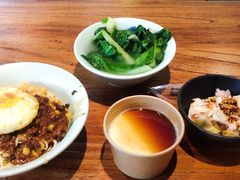 -兵哥豌豆面(雅颂居店)