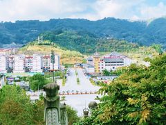 -墨江北回归线标志园