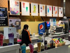 -大光明丽星VIP影城(昌里路杜比全景声店)