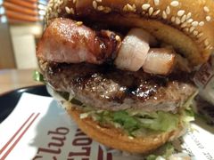 -The Habit Burger Grill 哈比特汉堡(复兴soho店)