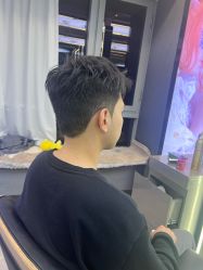 -藤野造型烫发染发