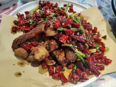 -川流不息·地道川菜·小龙虾(新松江路店)