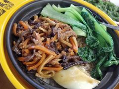 鱼香肉丝煲仔饭-南京大学-第9食堂