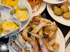 -荣誉国际酒店-云顶旋转餐厅