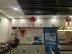 -三不牛腩(宾虹路店)