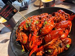 -巴厘龙虾·榜首油焖大虾(音乐学院·沿江酒馆店)