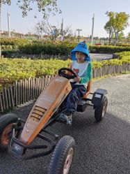 -季高兔窝窝亲子园(上海薰衣草公园店)