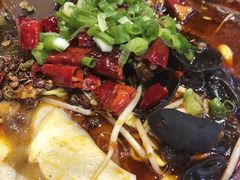 金牌毛血旺-渝是乎川渝小炒(新世界百货望京店)