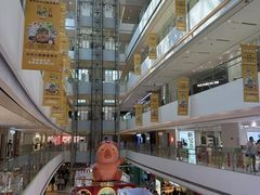 -LuOne凯德晶萃广场(徐家汇路店)