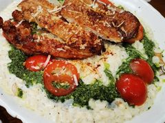 瓦伦西亚鸡肉西班牙饭-CRAZYONES西班牙海鲜饭(上海美罗城店)