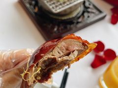 招牌脆皮乳鸽-悦轩中餐厅·高空江景·杭州柏悦酒店