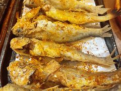 -老东镇啤酒屋海鲜加工·蒸汽海鲜·海鲜烧烤(台东店)