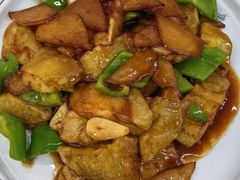 -回头客餐厅·家的味道农家菜·虹鳟鱼·铁锅炖(雁栖湖店)