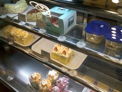 面包甜点陈列柜-iFood甜嫩嫩(江东北路店)