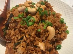 烧肉炒饭-金椰壳· 大厨新加坡菜(壹方城店)