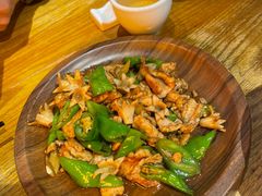 -隔壁老王·家常云南菜(花巷店)