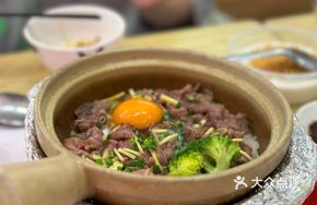 Wok Egg Braised Beef Baozi Rice