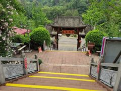 -楠柏弯休闲山庄(梨花溪店)