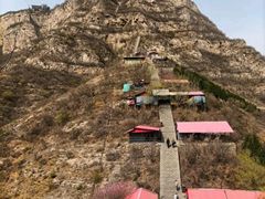 -抱犊寨风景区