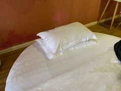 -简洛澜山酒店(武汉光谷步行街店)