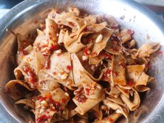 卤煮三角香干-清泉食杂店