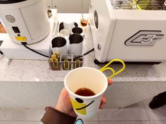 -YECLIP COFFEE黄色回形针咖啡