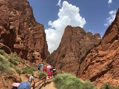 -天山神秘大峡谷