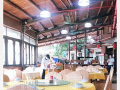 大堂-鲤鱼塘农家山庄