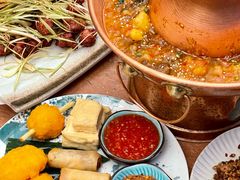 -浩海火燒雲傣家菜(芮欧百货店)