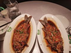 香酥大鲫鱼-费大厨辣椒炒肉(黄兴中心广场店)