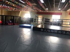 -拳义格斗搏击散打泰拳拳击俱乐部(裕华店)