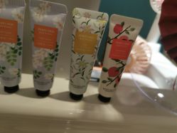 -薇兰专业脱毛连锁机构