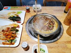 -袁记串串香(川师店)