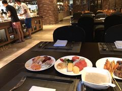 -OPEN開全日自助餐厅·西餐·海鲜(佛山希尔顿酒店)