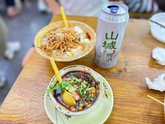 -八一路好吃街(雨田商务大厦店)