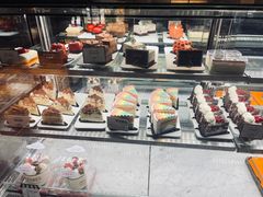 -红跑车蛋糕世界(清江路店)