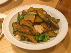 -巴扎屋大盘鸡·新疆菜(汇嘉时代店)