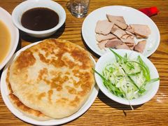 -李连贵酒家熏肉大饼(昆明街店)