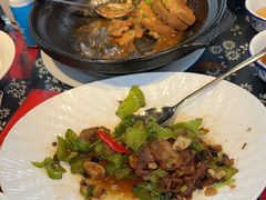-旺角小渔村·海肠捞饭开创者(环山路店)
